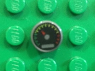 Tile, Round 1 x 1 with Gauge with Red Pointer Pattern 平光銀 Tile, Round 1 x 1 with Gauge with Red Pointer Pattern 平光銀