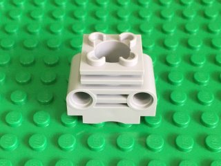 Technic Engine Cylinder without Side Slots 淺藍灰色