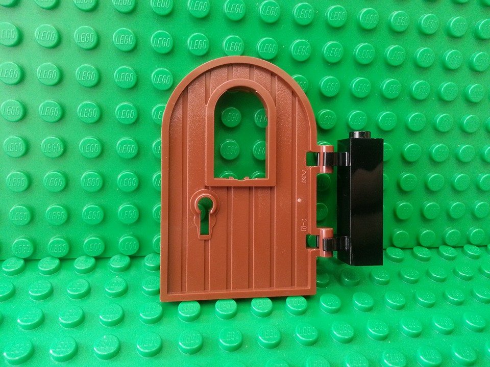 Door 1 x 4 x 6 Round Top with Window 紅褐色 (E)